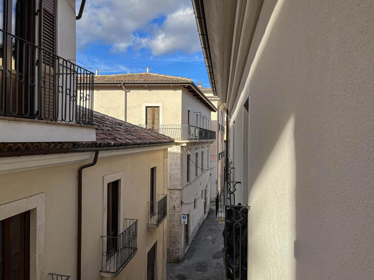 Civico16 Appartamento LʼAquila Exterior foto