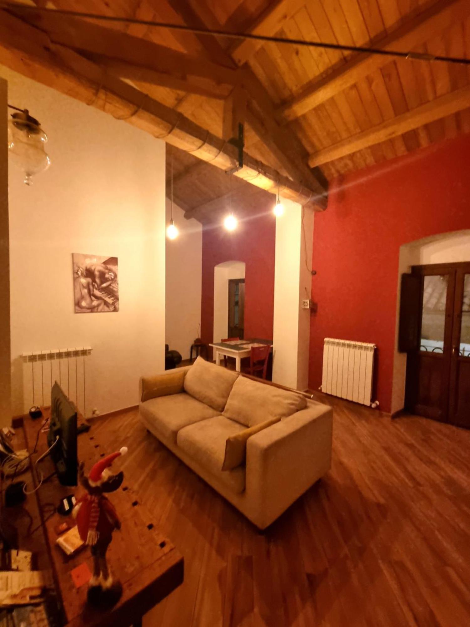Civico16 Appartamento LʼAquila Exterior foto
