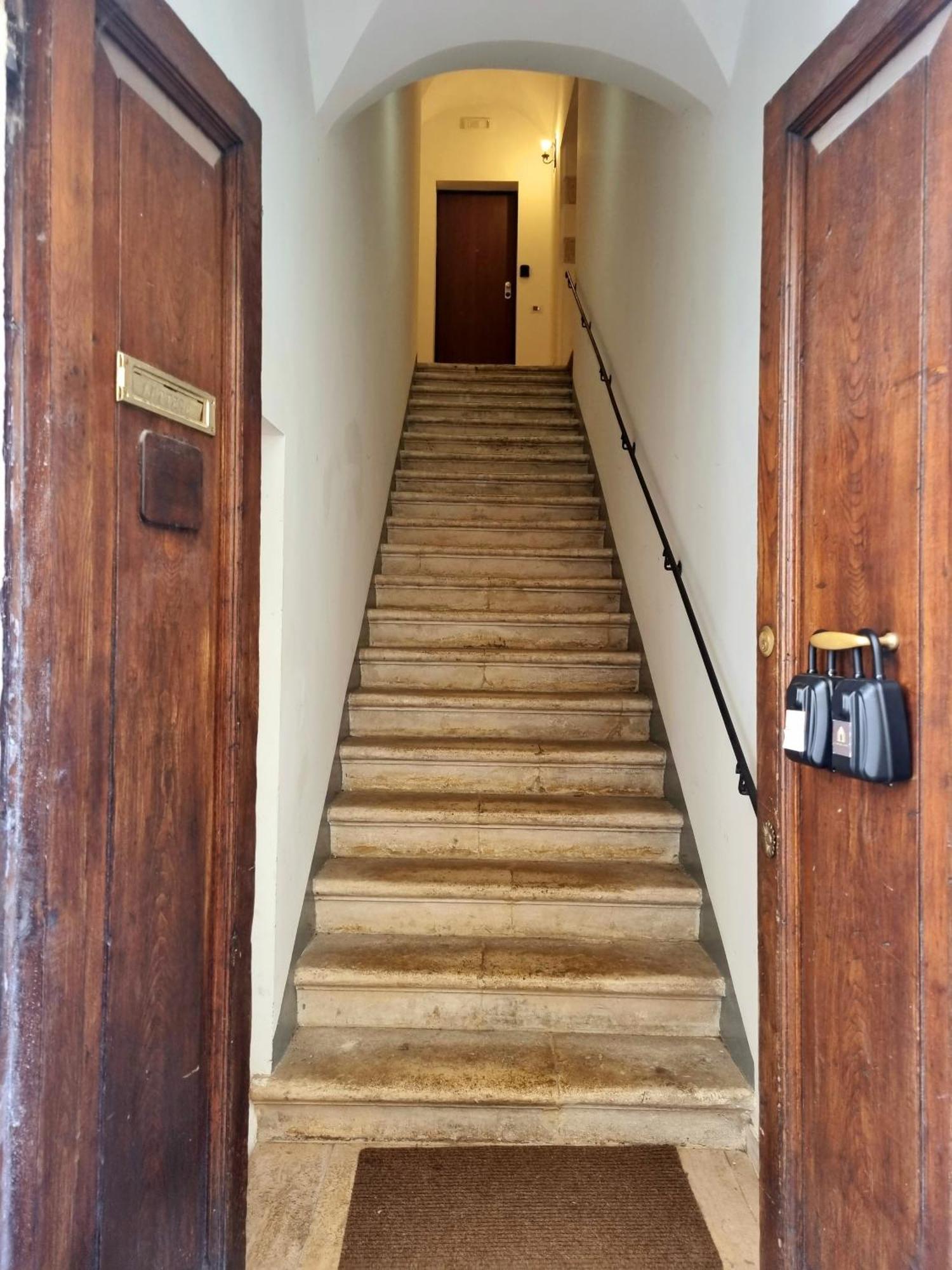 Civico16 Appartamento LʼAquila Exterior foto